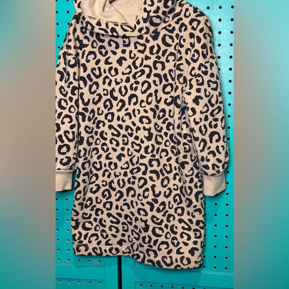 Old Navy Girls Leopard Hoodie Sweatshirt Dress Size 4T 5T Long Sleeve Cozy